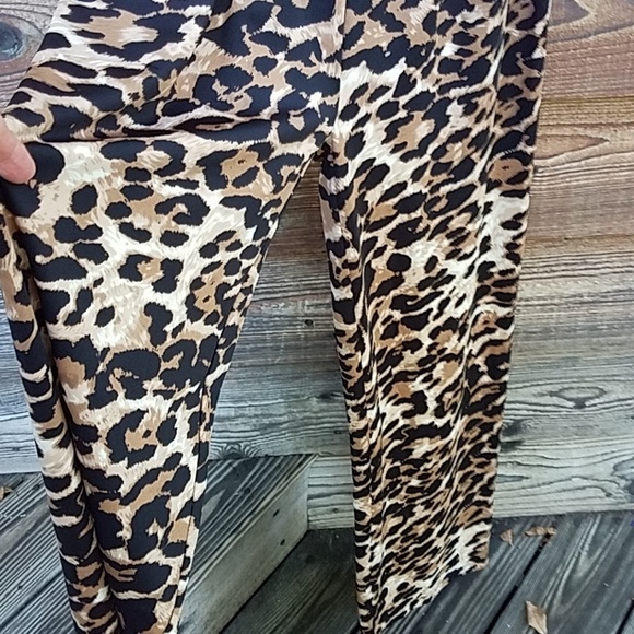 IMAN leopard jumpsuit xs poly beaded tiger king - Picture 5 of 5